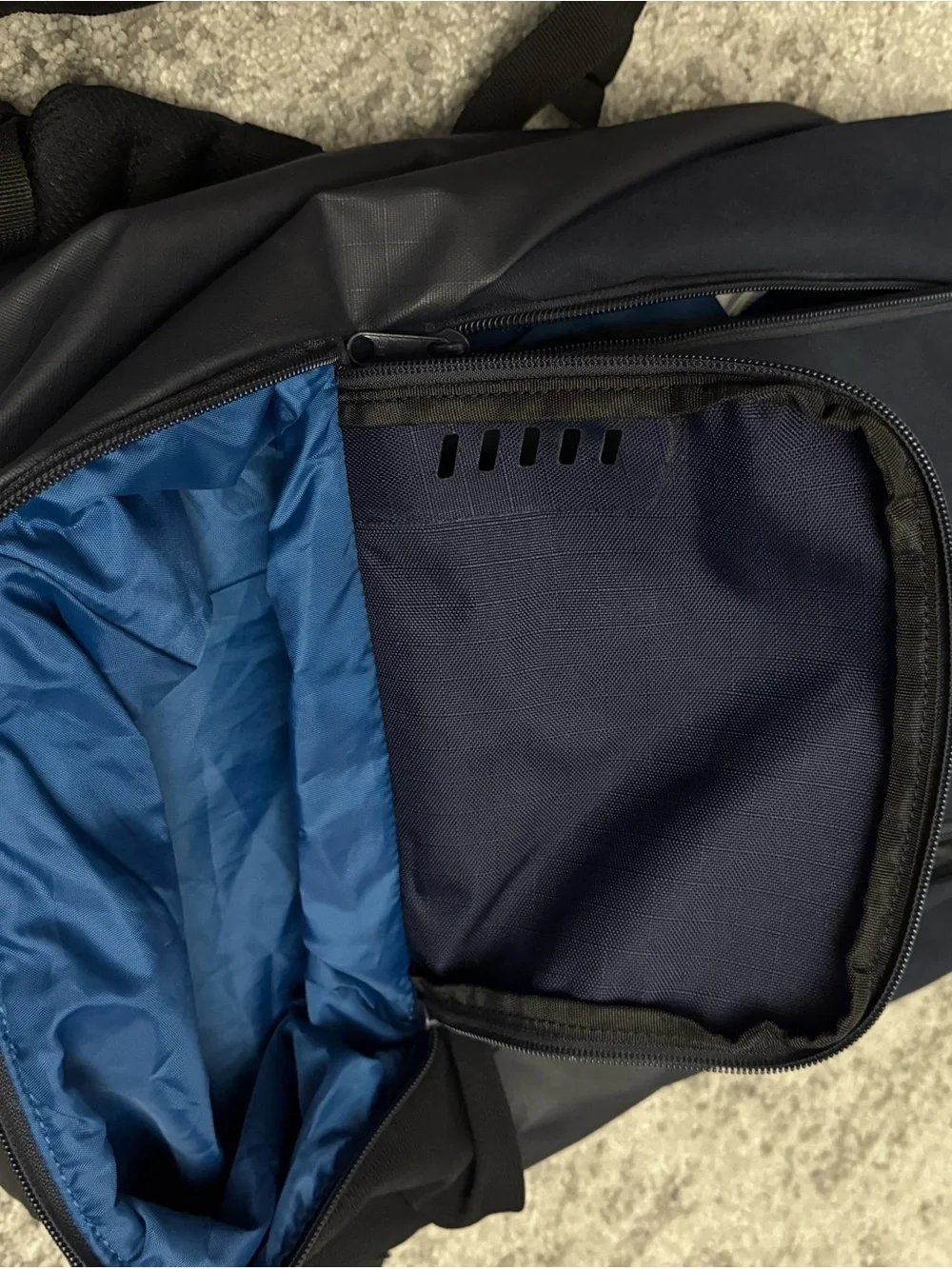 Soccer/gym bag with shoe and Laptop compartments Décathlon